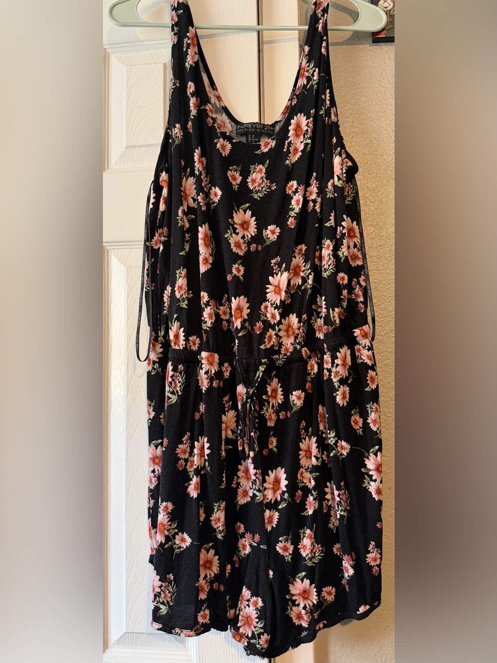 Black Floral Tie-Waist Romper with Pink Daisies